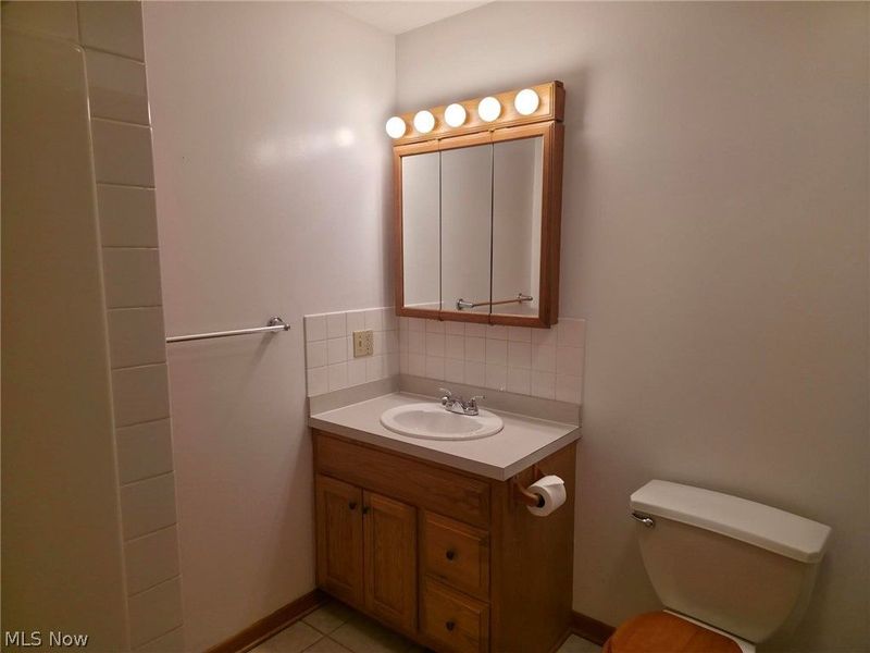 1478 Lockwood Road, Barberton, OH 44203 Photo 11