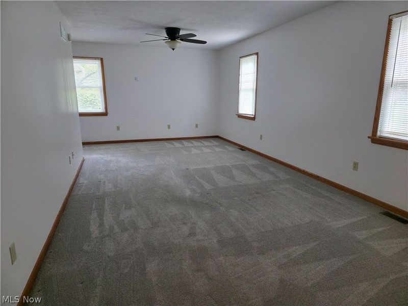 1478 Lockwood Road, Barberton, OH 44203 Photo 22