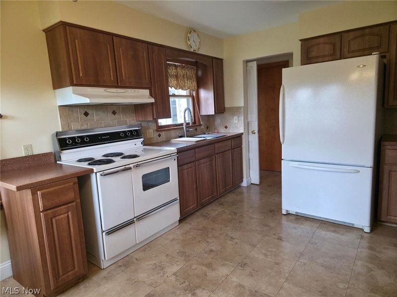 1478 Lockwood Road, Barberton, OH 44203 Photo 5