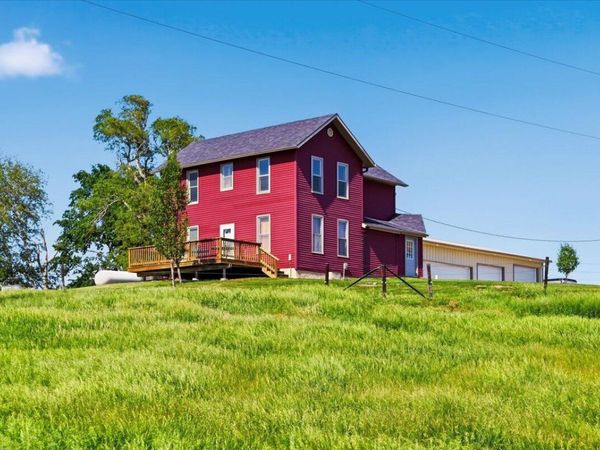 20759 330TH Street, MINDEN, IA 51553