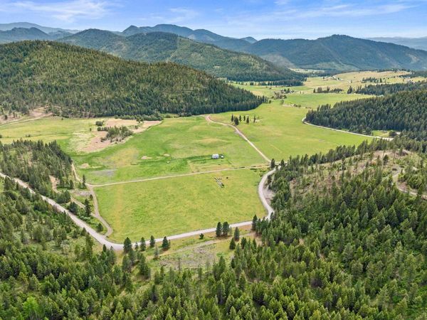 3114 Old Baldy Rd, Rice, WA 99167