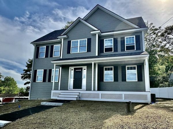 8 Country Lane, Billerica, MA 01821