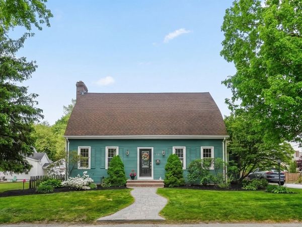 466 Oliver St, New Bedford, MA 02745