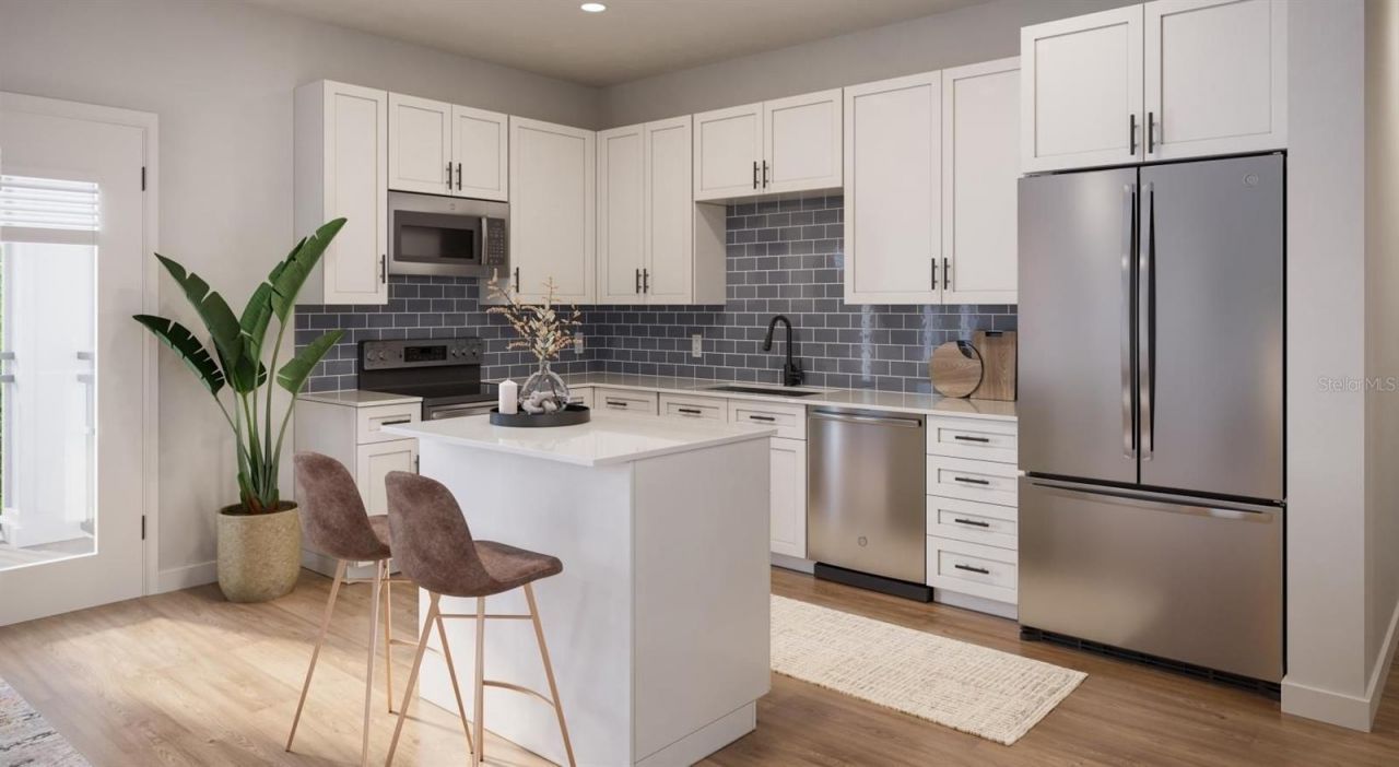 2252 Kendrick Circle, Unit B1, Sarasota, FL 34243 Photo