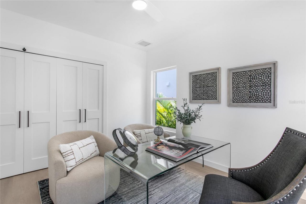 4613 Queensboro Avenue S, Saint Petersburg, FL 33711 Photo