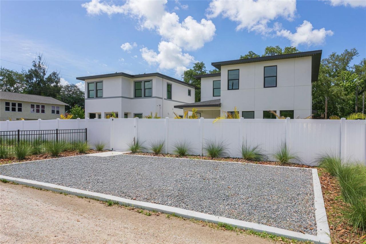 4613 Queensboro Avenue S, Saint Petersburg, FL 33711 Photo