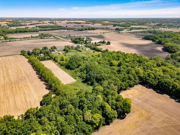 N6614 Ziebell Rd, Aztalan, WI 53549