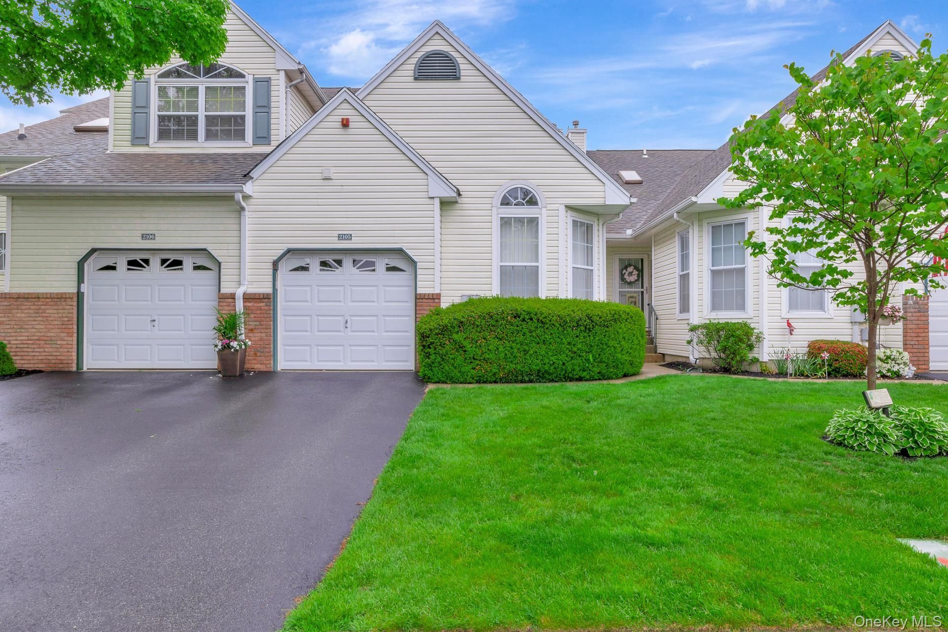 2105 Nicole Drive , Port Jefferson Station, NY 11776 Main Photo