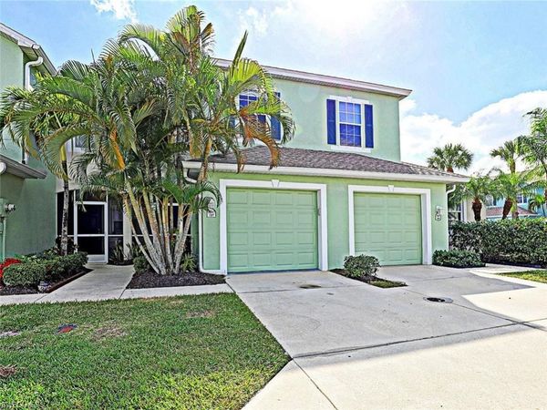 3647 Pine Oak CIR, Unit 107, FORT MYERS, FL 33916