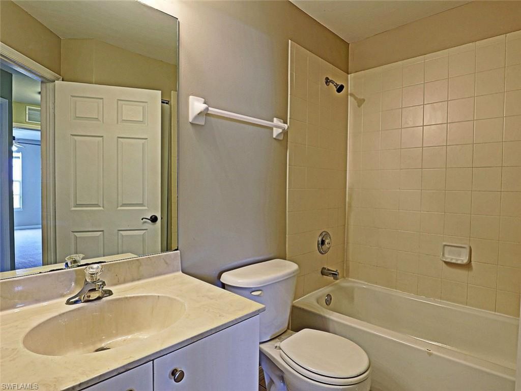 3647 Pine Oak Cir, Unit 107, Fort Myers, FL 33916 Photo