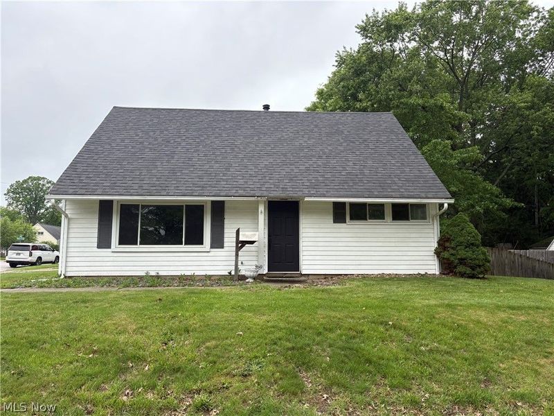 2300 Giffels Drive , Cuyahoga Falls, OH 44221 Photo 2