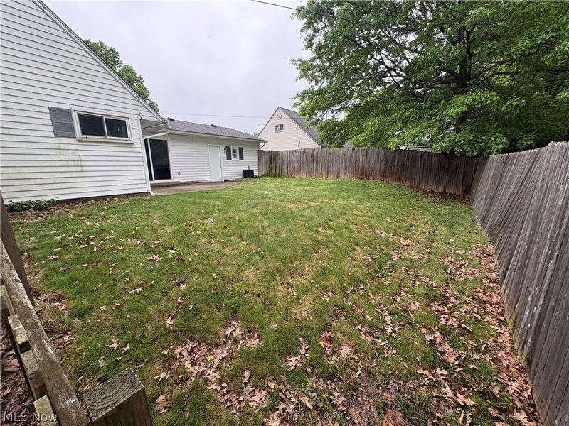 2300 Giffels Drive , Cuyahoga Falls, OH 44221 Photo 6