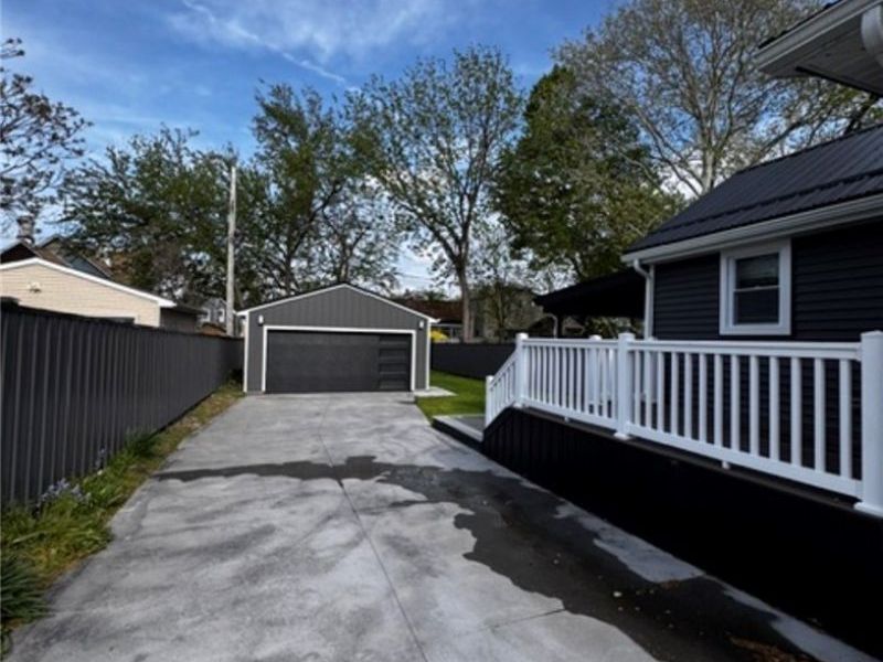 1439 W 52nd Street , Cleveland, OH 44102 Photo 3