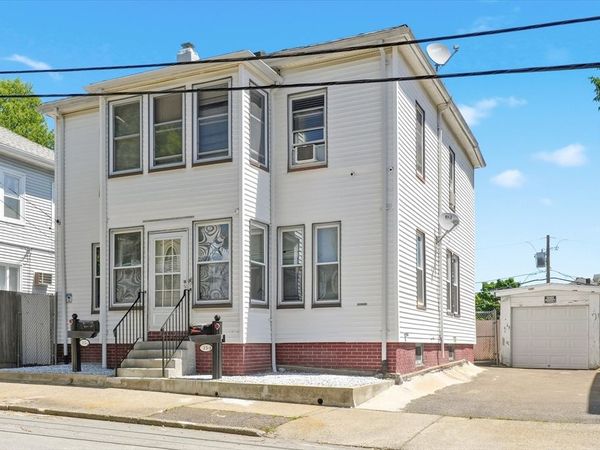 15 Flint Street, Lynn, MA 01902