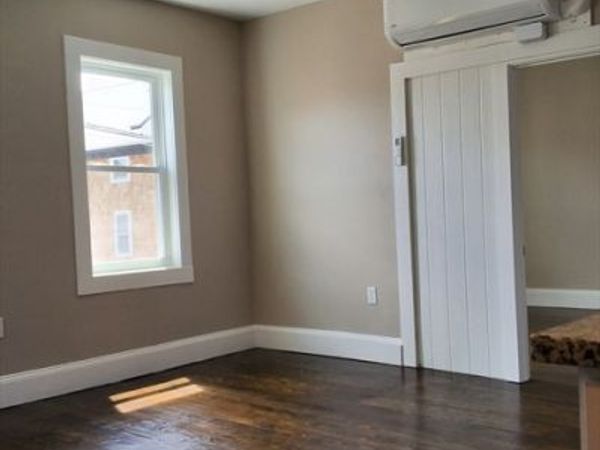 913 Rodman St, Unit 2S, Fall River, MA 02721
