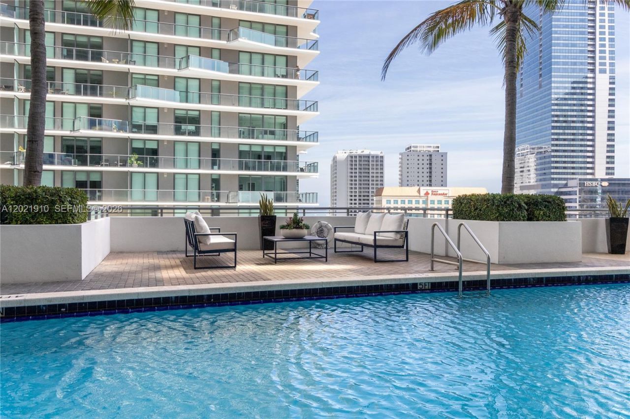 60 SW 13th St , Unit 4613, Miami, FL 33130 Photo