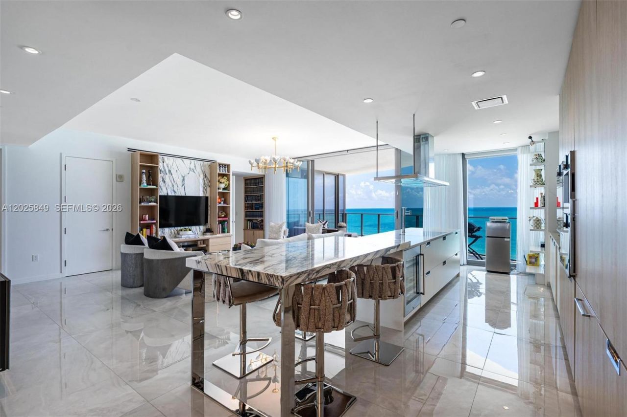 15701 Collins Ave, Unit 802, Sunny Isles Beach, FL 33160 Photo