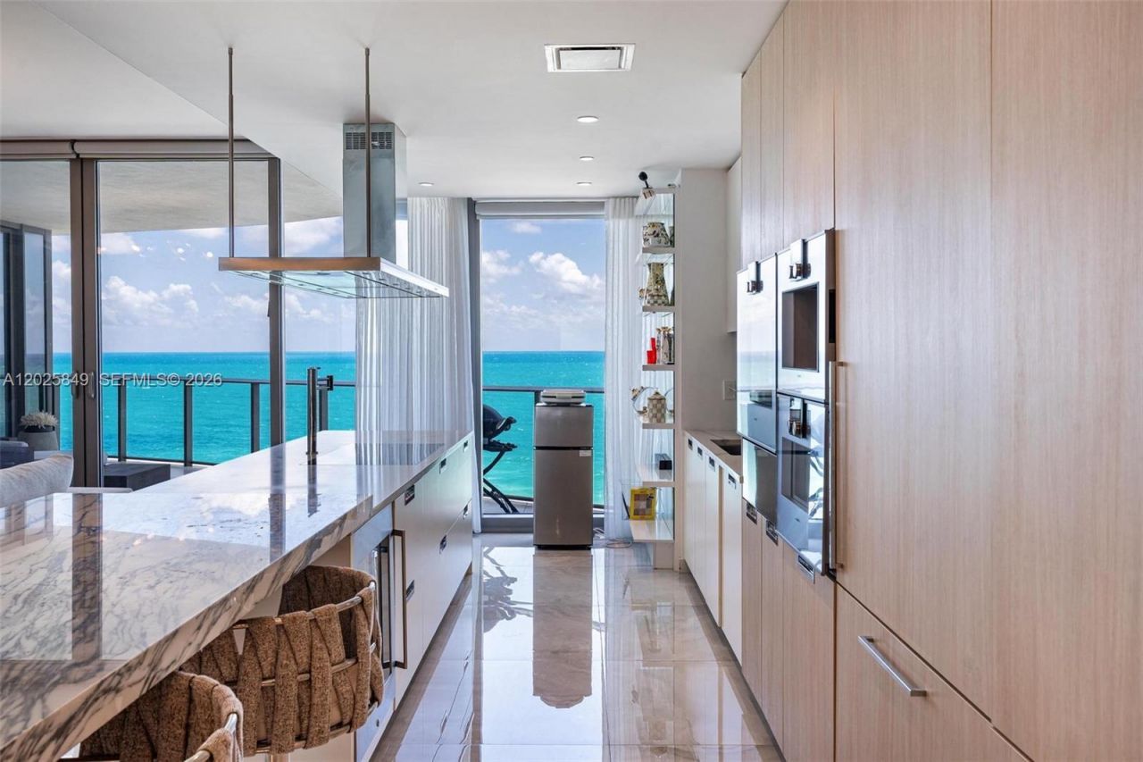 15701 Collins Ave, Unit 802, Sunny Isles Beach, FL 33160 Photo