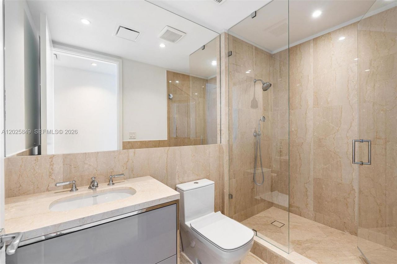 15701 Collins Ave, Unit 802, Sunny Isles Beach, FL 33160 Photo