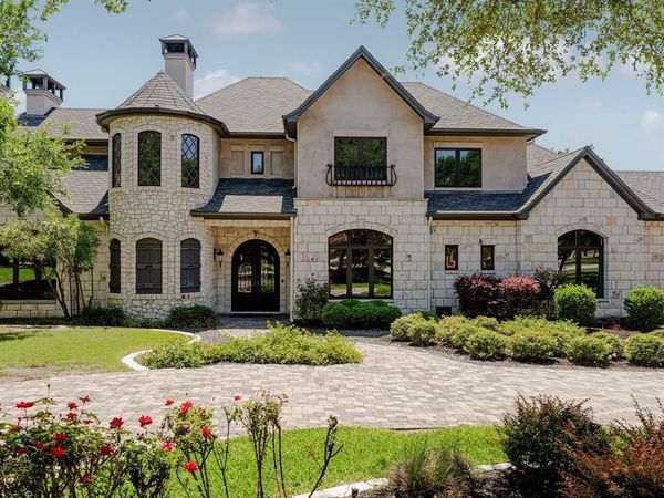 1928 Running Creek Drive, Salado, TX 76571
