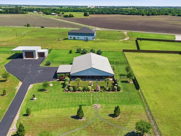 3741 E Highway 34, Ennis, TX 75119