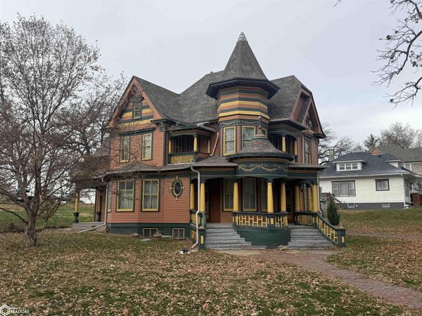 504 N Cherry Street, Avoca, IA 51521