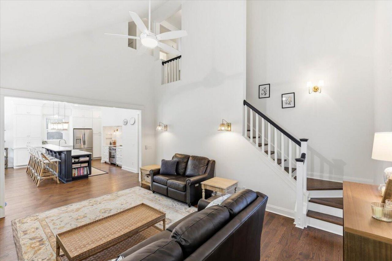 119 Blackwater Drive Photo 32