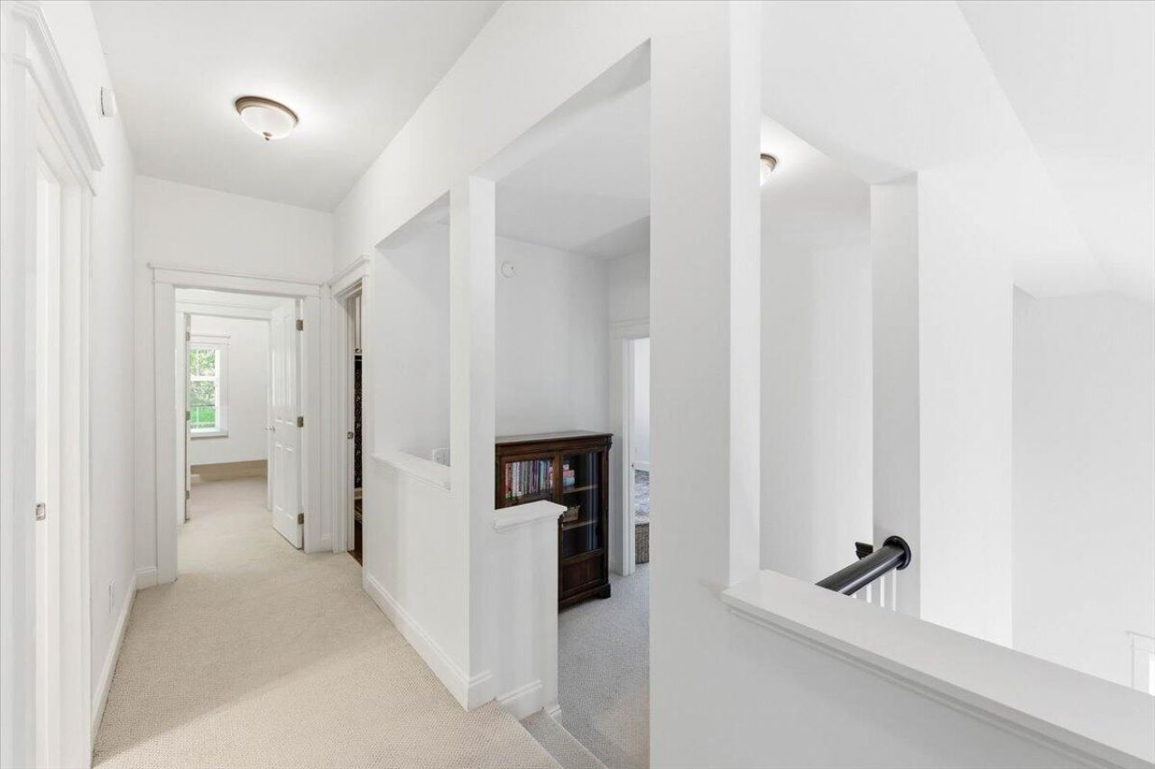 119 Blackwater Drive Photo 34