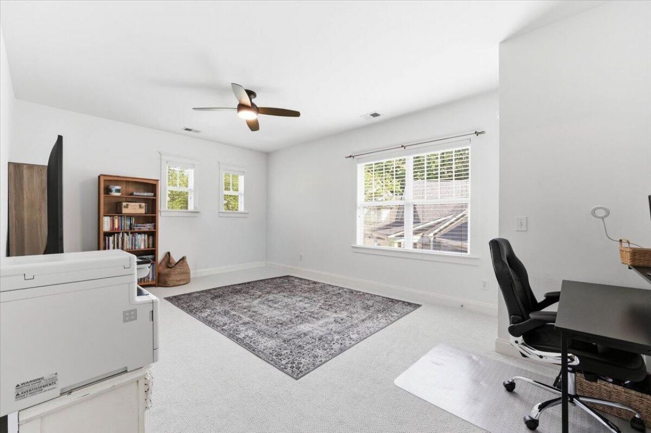 119 Blackwater Drive Photo 35
