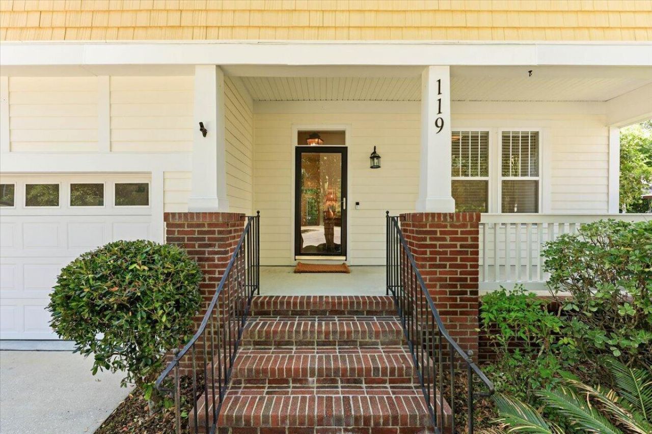 119 Blackwater Drive Photo 4