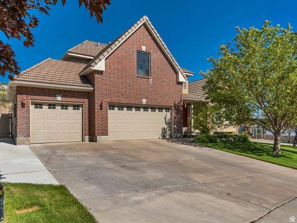 4642 N PEBBLESTONE LN W, Lehi, UT 84043