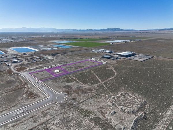 1267 E BELLADONNA DR , Unit 305, Eagle Mountain, UT 84005