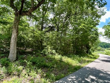 1055 Clay Hill Road, Somerset, KY 42501