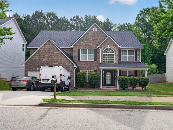 3285 Hunting Creek Pass , Douglasville, GA 30135