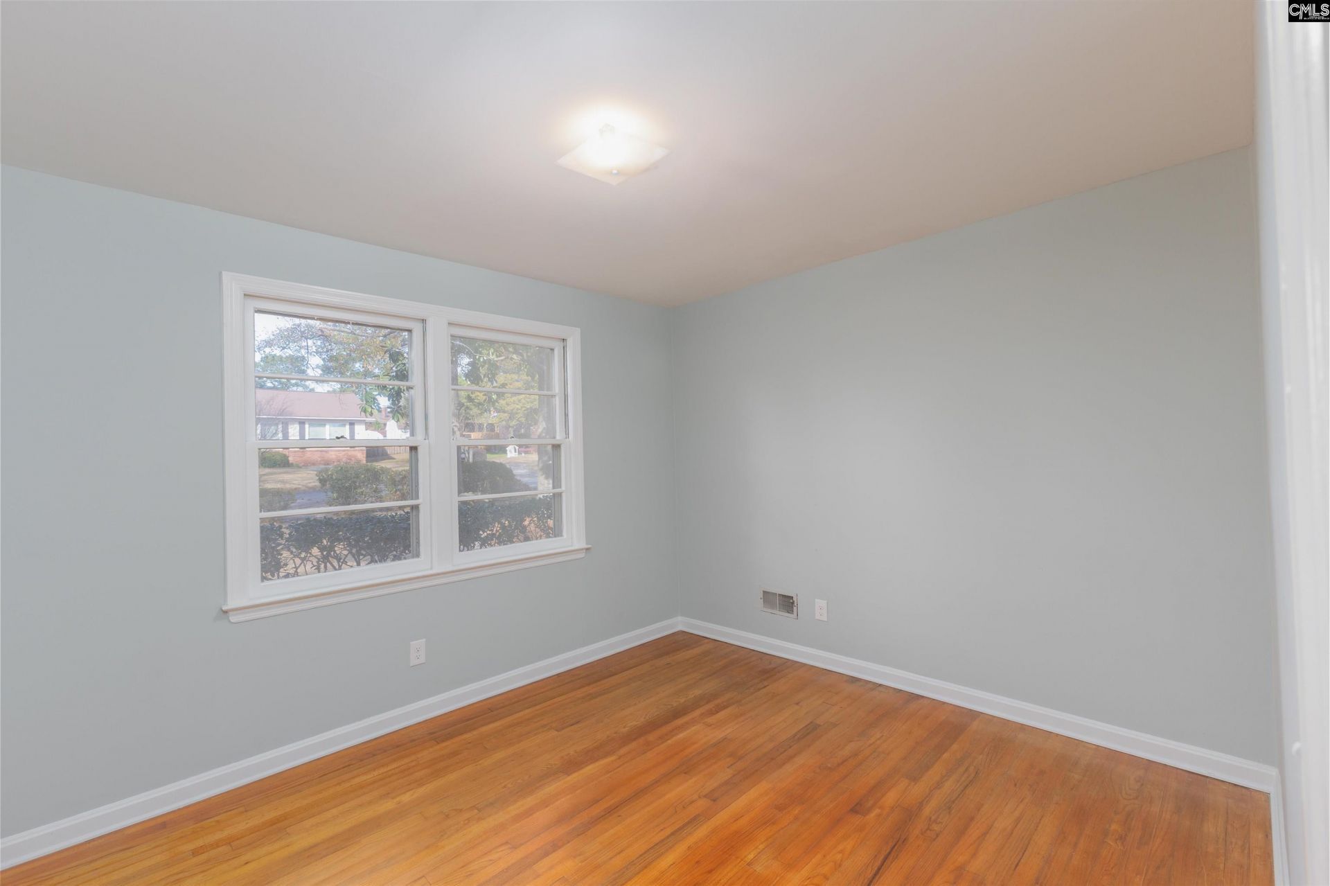 1855 Evelyn Street  Photo 27
