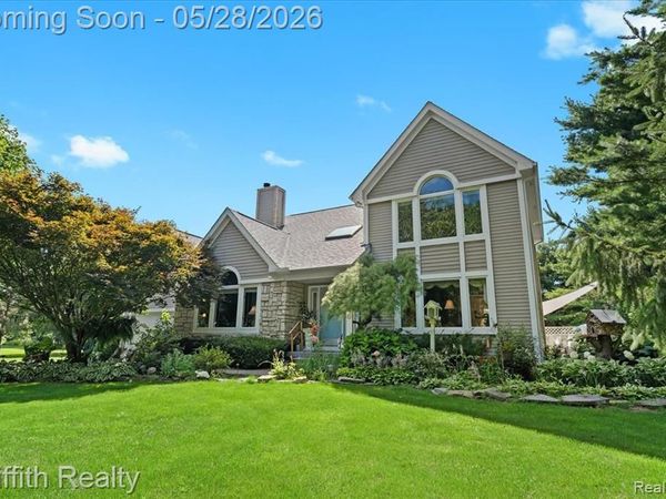 10940 Home Shore Drive , Hamburg Twp, MI 48169
