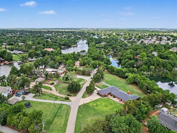 9600 Silver Lake Drive, Oklahoma City, OK 73162