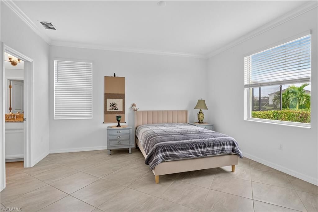2126 Hamlin St, Naples, FL 34120 Photo