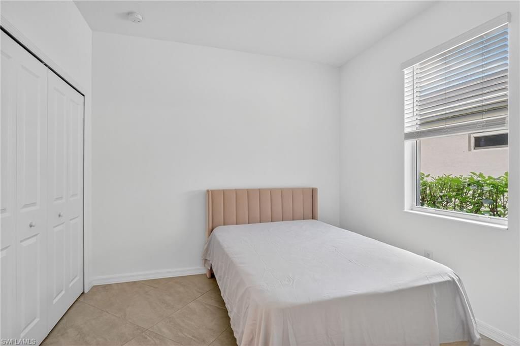 2126 Hamlin St, Naples, FL 34120 Photo