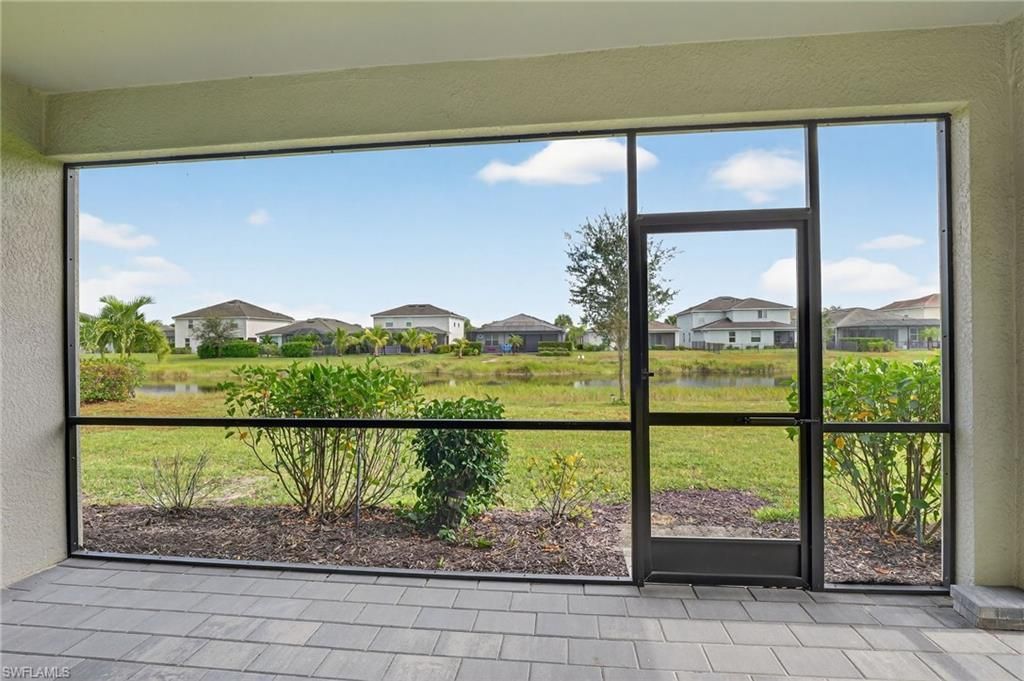 2126 Hamlin St, Naples, FL 34120 Photo