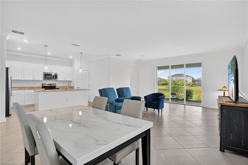 2126 Hamlin St, Naples, FL 34120 Photo