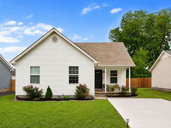 1007 Tyler Dr , Murfreesboro, TN 37130