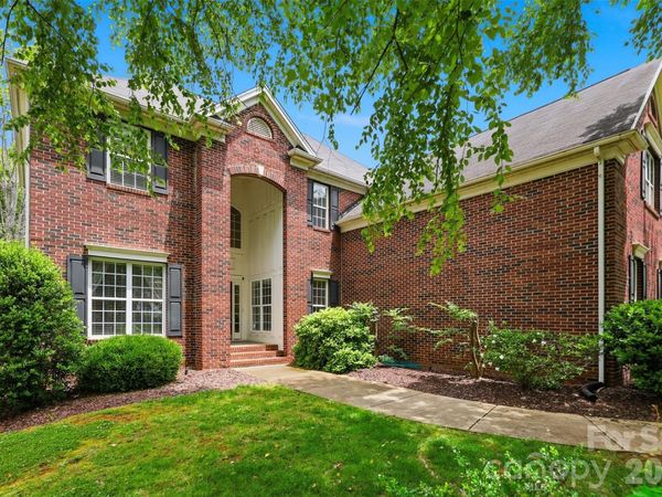 8526 Wren Creek Drive , Charlotte, NC 28269