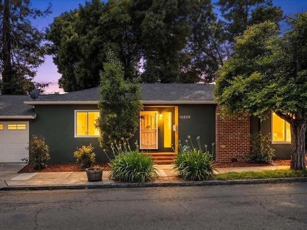 10809 Mcintyre St, Oakland, CA 94605
