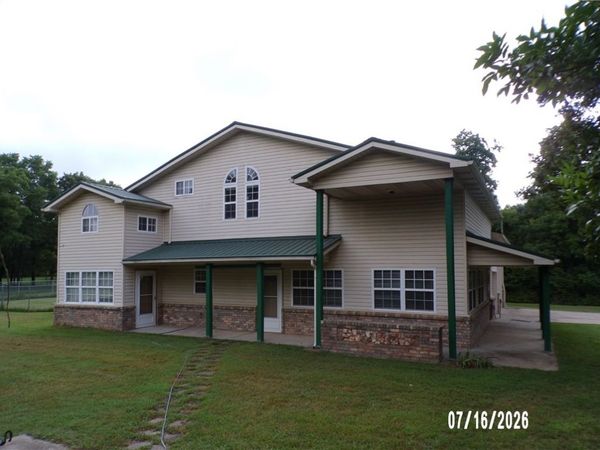 3049 N Arkansas, Rogers, AR 72756