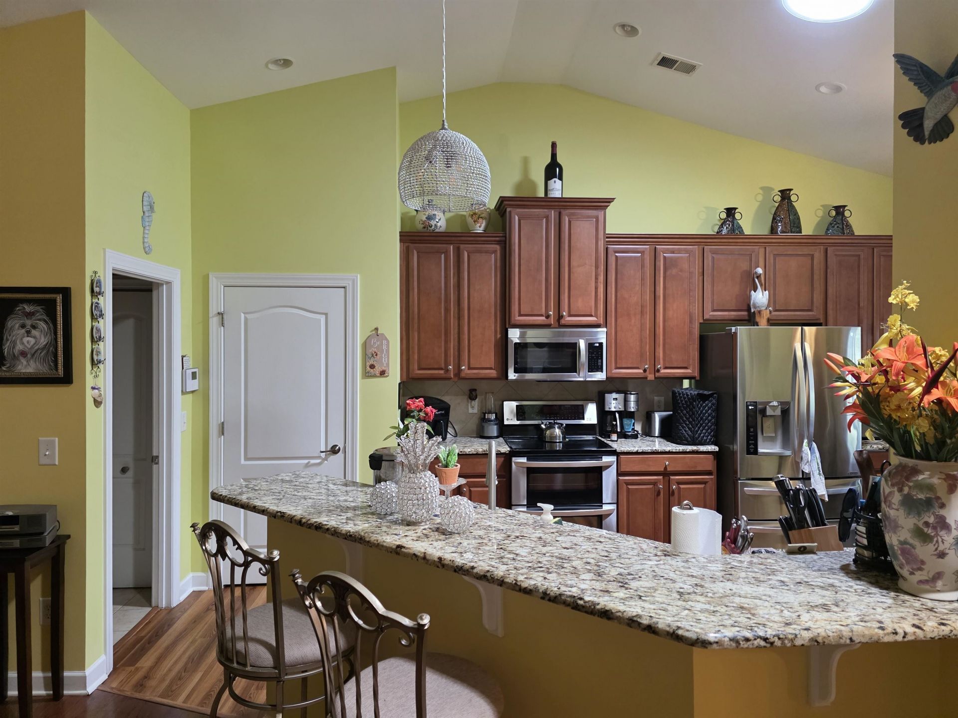 1575 Berkshire Ave.  Photo 11
