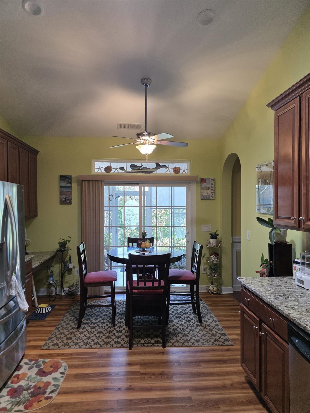 1575 Berkshire Ave.  Photo 12