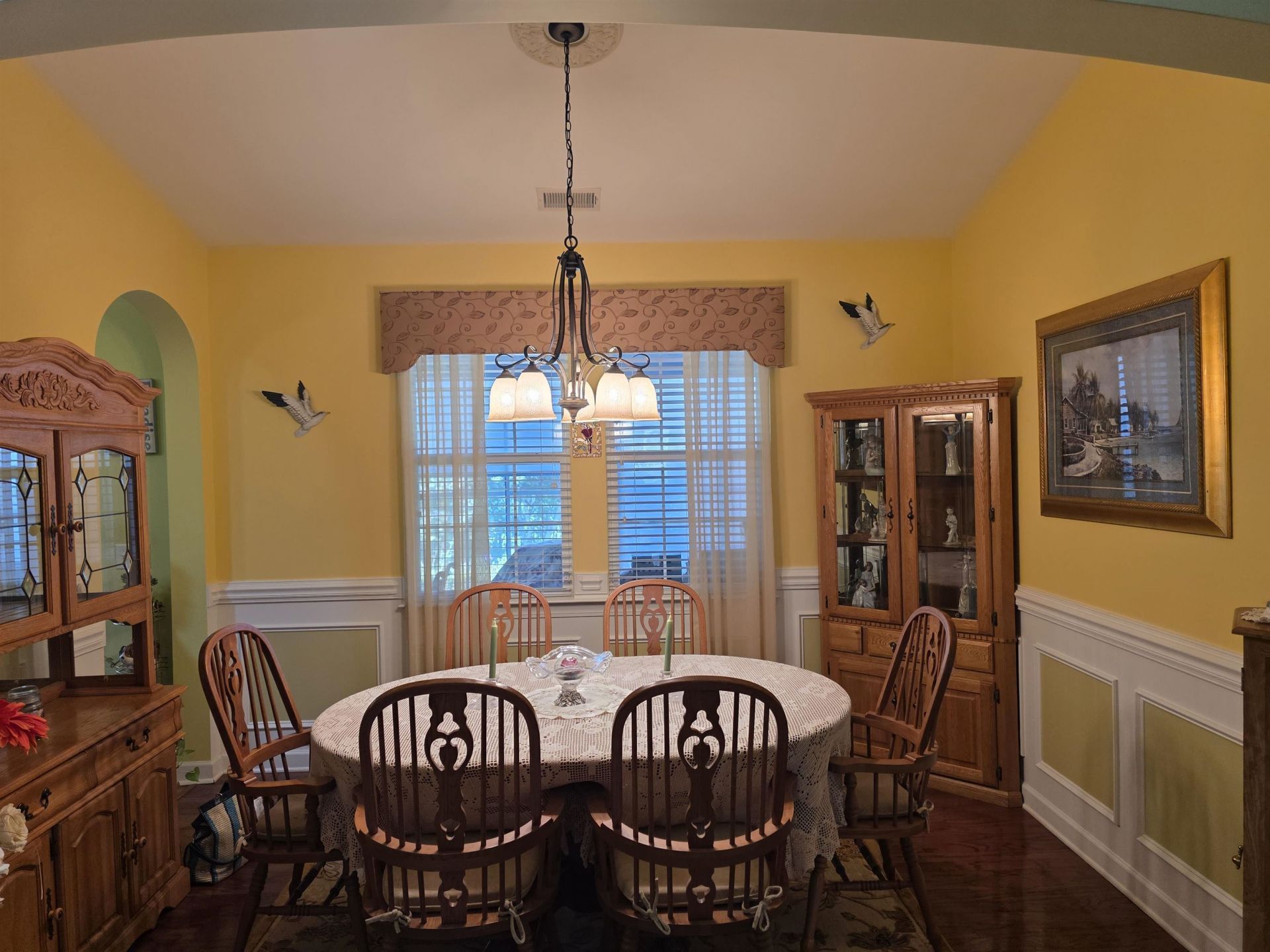 1575 Berkshire Ave.  Photo 13