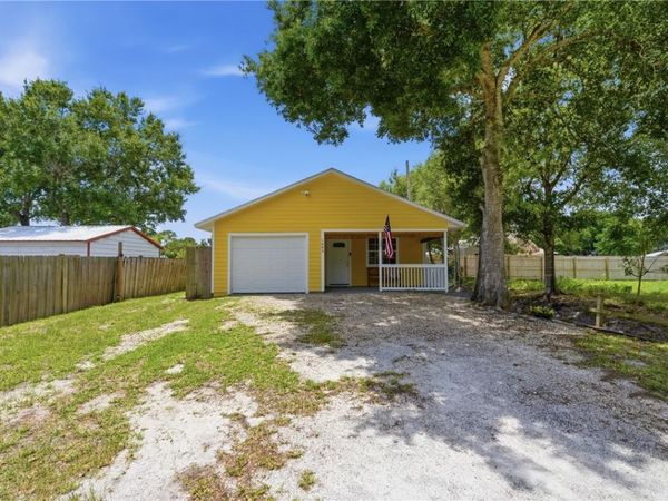 1845 13th Place SW, Vero Beach, FL 32962