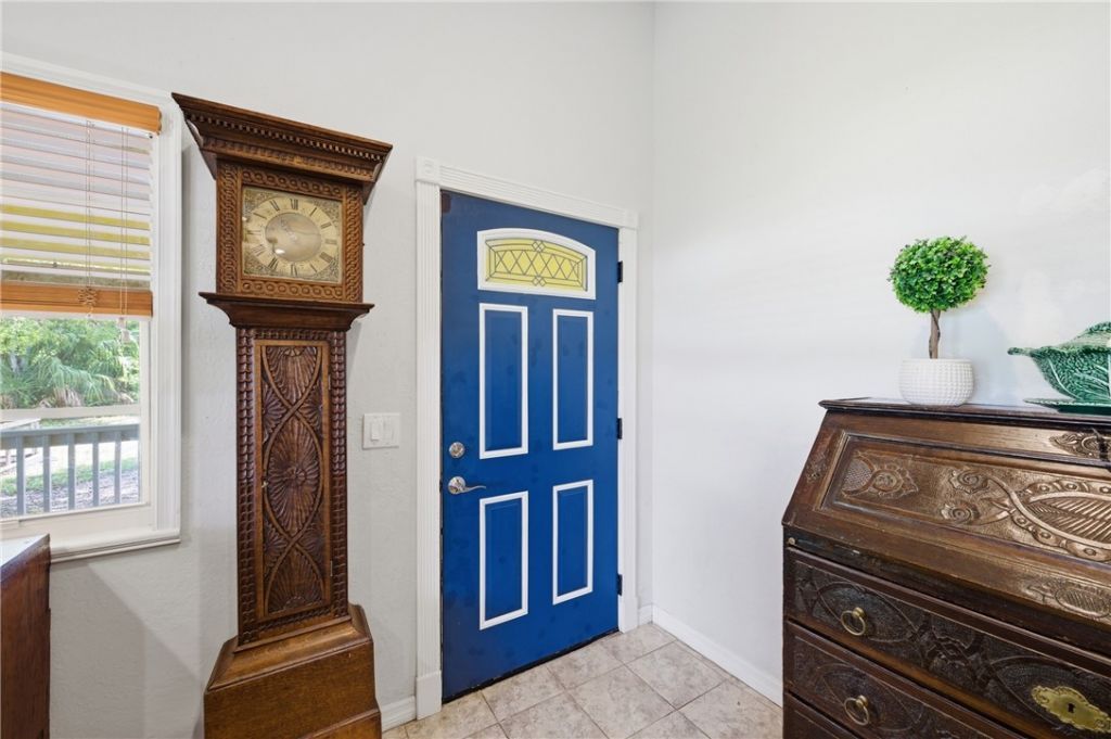 1845 13th Place Sw, Vero Beach, FL 32962 Photo
